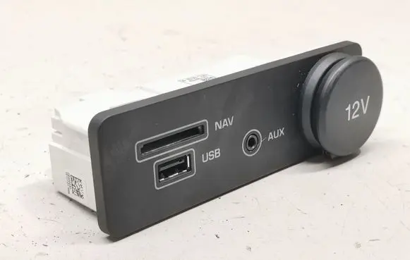 Jaguar F-Pace USB socket connector FK7219C166BC