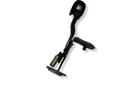 KIA Ceed Fuel tank opening switch 