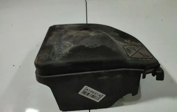 Citroen C4 I Picasso Fuse box cover 9658418180
