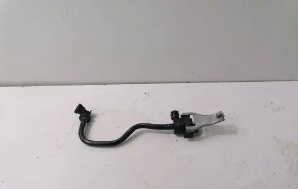 BMW 5 F10 F11 Other engine bay part 7576303