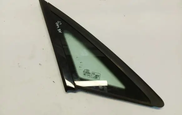 Audi A8 S8 D4 4H Rear side window
