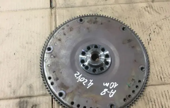 Audi A8 S8 D4 4H Flywheel 057105323AH