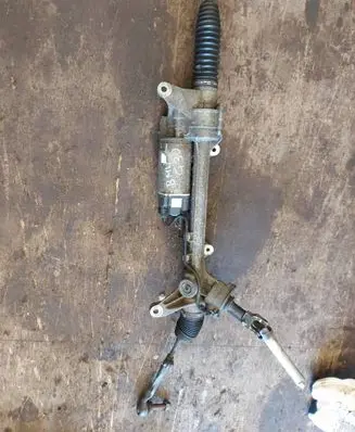 BMW 5 G30 G31 G38 Steering rack 6890561