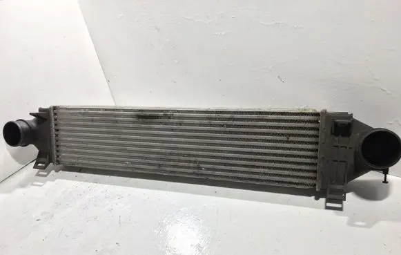 Volvo V70 Intercooler radiator 880655G 6G919L440DC