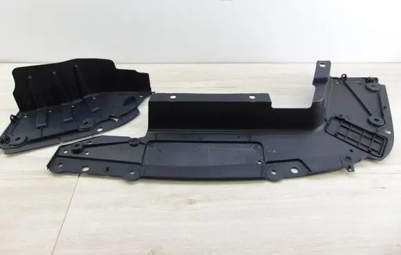 Renault Megane IV Rear bumper underbody cover/under tray 748A07371R