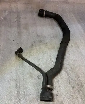 BMW 5 E60 E61 Engine coolant pipe/hose 171247140920410305917