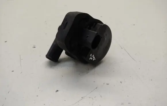Mercedes-Benz Vito Viano W447 Electric auxiliary coolant/water pump A2118350026 3130591163