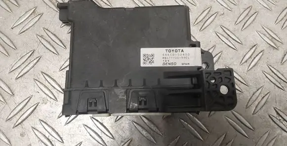 Toyota Yaris Climate control unit 886500D400
