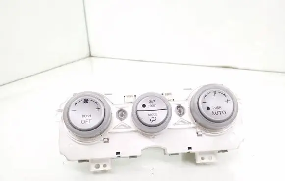 Mazda 6 Climate control unit QM23