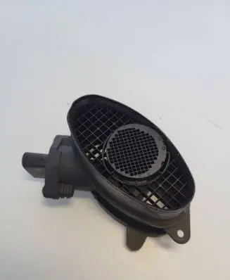 BMW 3 E46 Mass air flow meter 77870760