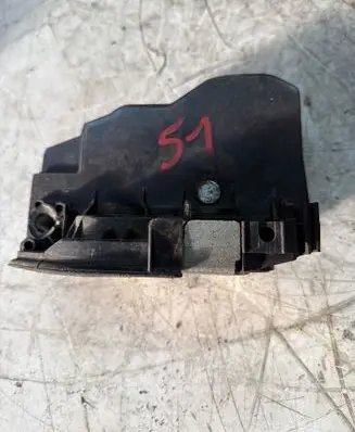 BMW 5 E60 E61 Front door lock 7202144 A046998
