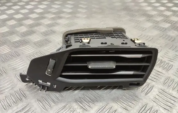 Ford Focus Dashboard side air vent grill/cover trim JX7B19893CJ3JA6