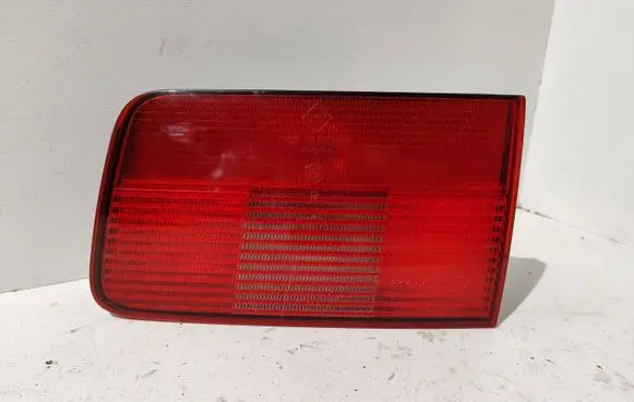 BMW 5 E39 Tailgate rear/tail lights 8361674 181119981033 8371330
