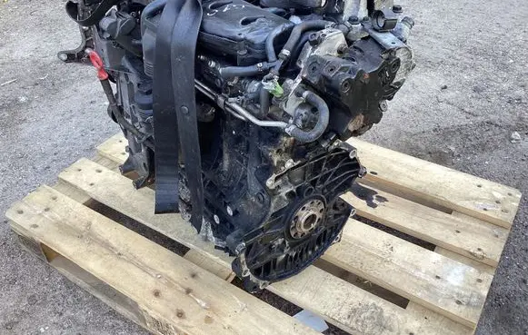 Volvo V70 Engine 30743259 30743258007 6901454