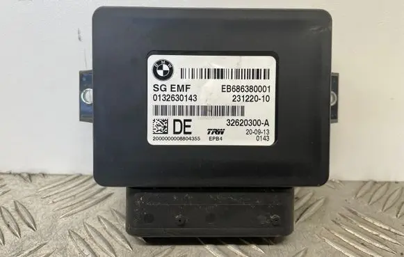 BMW 5 F10 F11 Hand brake control module 6863800 0132630143 23122010