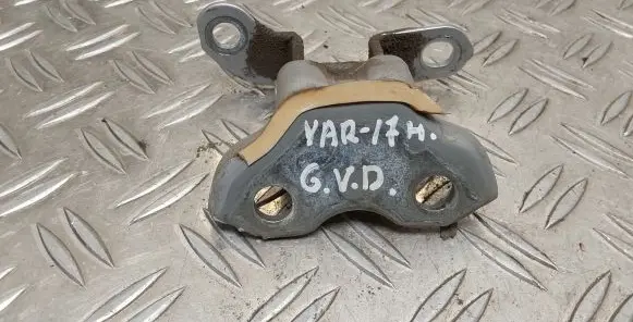 Toyota Yaris Rear door upper hinge
