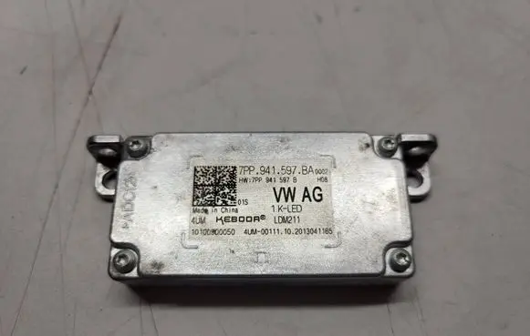 Porsche Macan (95B) LED ballast control module 7PP941597B