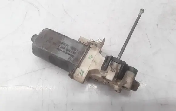 BMW 3 E92 E93 Seat adjustment motor 0390201929