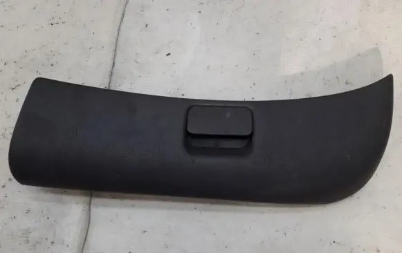 Mercedes-Benz A W168 Glove box