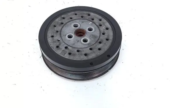 Opel Zafira C Crankshaft pulley 55491516