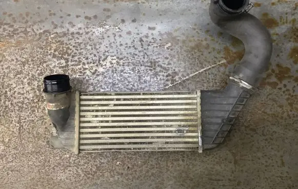 Peugeot Expert Intercooler radiator PA66GF30
