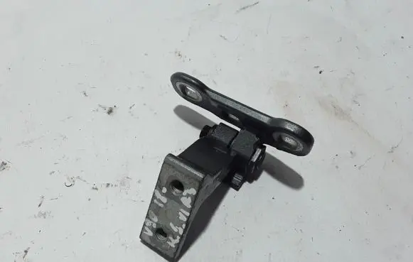 Volvo S90, V90 Rear door upper hinge 31424587