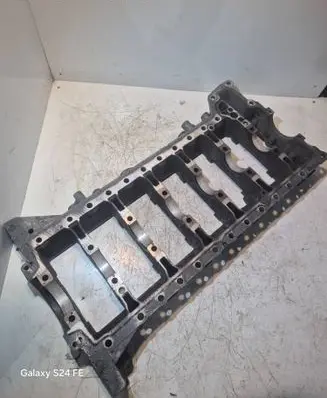 BMW 3 E90 E91 Engine block 7558325