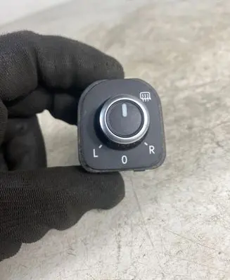 Volkswagen Tiguan Wing mirror switch 5K1959565 054304S 5K1959565XSH