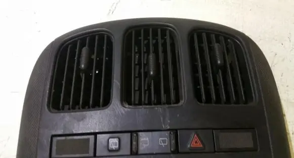 Dodge Grand Caravan Dash center air vent grill 05009038aa