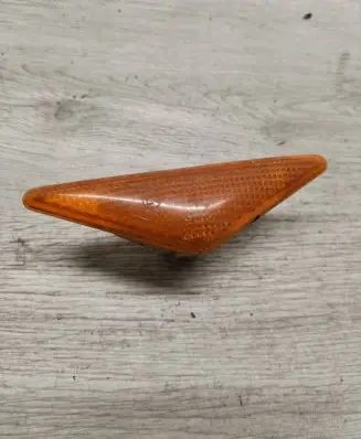 Ford Focus Front fender indicator light X84H3K354A