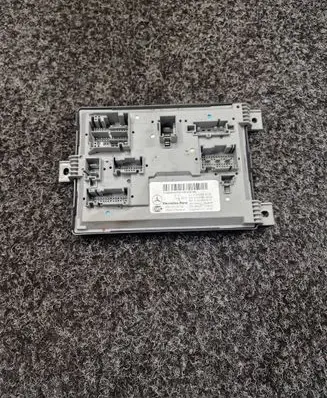 Mercedes-Benz E W213 SAM control unit A2139005320