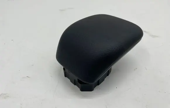 Mercedes-Benz CLA C118 X118 Gear lever shifter trim leather/knob A1776805202