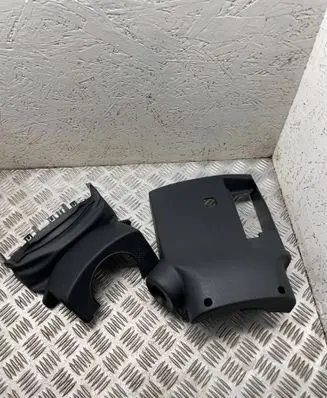 Peugeot 5008 Steering wheel column trim 9685320777