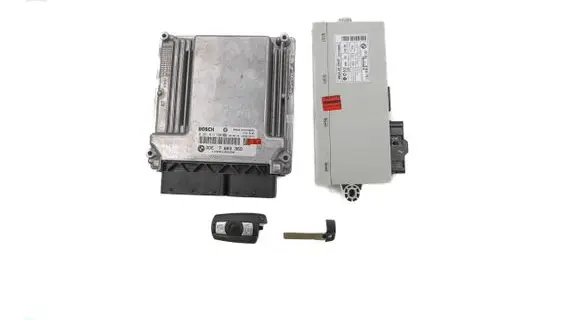 BMW 5 E60 E61 Engine ECU kit and lock set 7803369 13617803369 0281013500