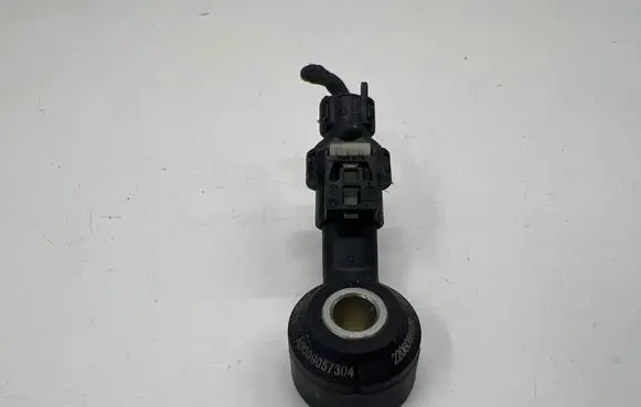 Mercedes-Benz CLA C118 X118 Detonation knock sensor A0009057304
