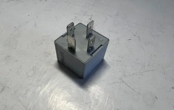 Volkswagen Caddy Other relay 141951253B 20240072