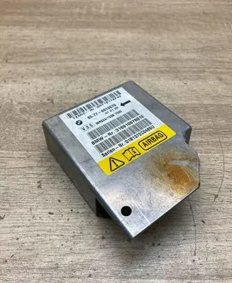 BMW 5 E39 Airbag control unit/module 6910676