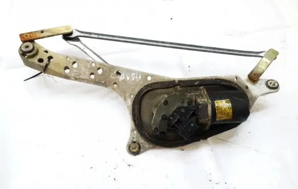 Renault Laguna II Front wiper linkage and motor 8200000525