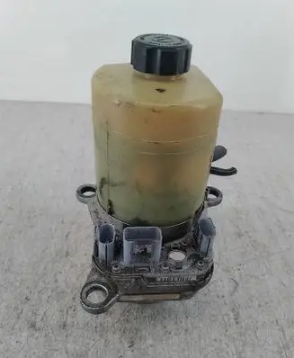 Ford Focus C-MAX Power steering pump