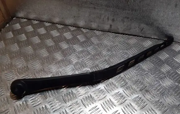 BMW 5 E60 E61 Front wiper blade arm 035098