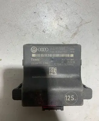 Volkswagen PASSAT B6 Gateway control module 3C0907530E 3C0907951 404339