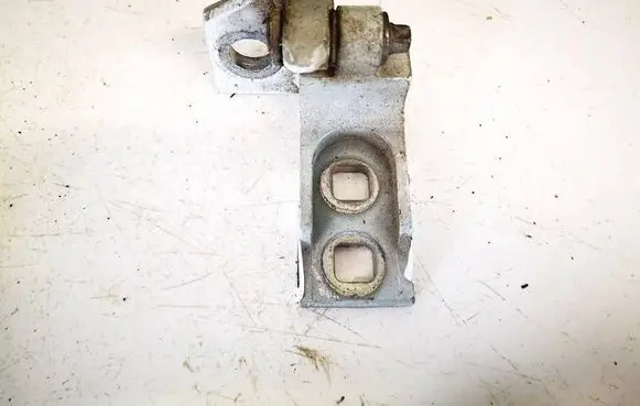 Opel Corsa D Rear door lower hinge