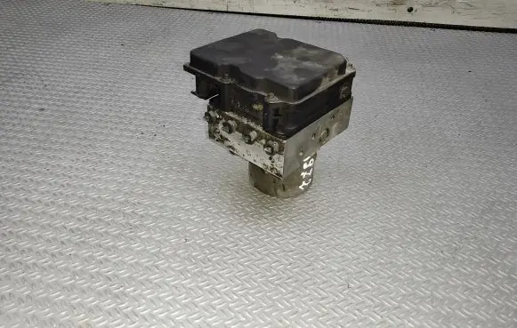 Mercedes-Benz A W169 ABS Pump 0265235054 A0054319512