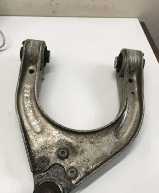 Mercedes-Benz CLS C219 Front upper control arm/wishbone 