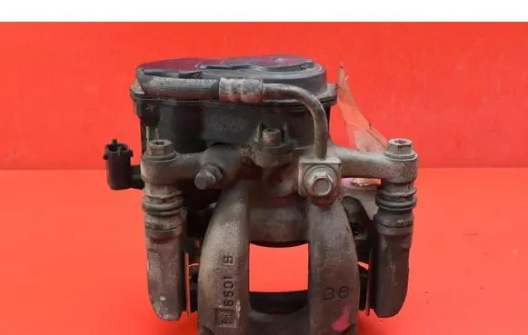 Opel Insignia A Rear brake caliper 84444638