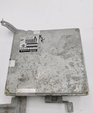 Nissan Terrano Engine control unit/module 237107F000 MECMT936