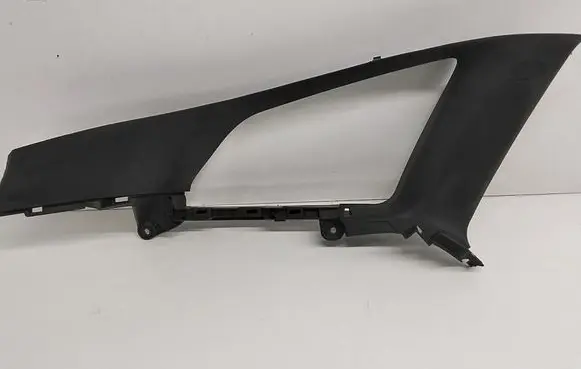 Suzuki Swace (D)pillar trim (top) 6248002640