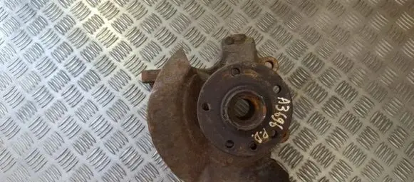Volkswagen Transporter - Caravelle T4 Front wheel hub