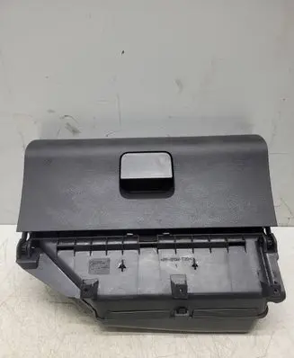 Volkswagen Polo IV 9N3 Glove box 6Q1857101F