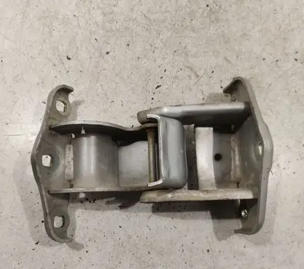 Opel Vivaro Loading door upper hinge 312304K